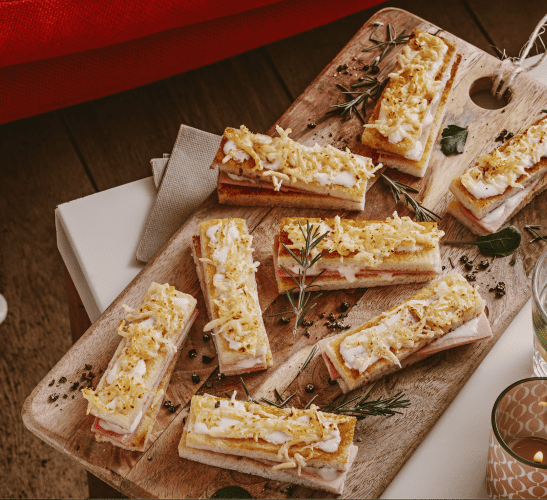 Recette Harrys 100% Mie Nature Croque à partager sauce béchamel, jambon & emmental