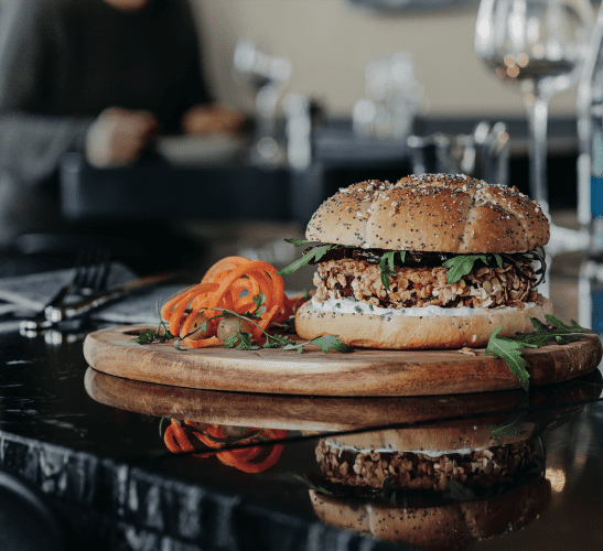 Recette Harrys le moment burger pavot et sarrasin Burger steak de betterave sauce estragon
