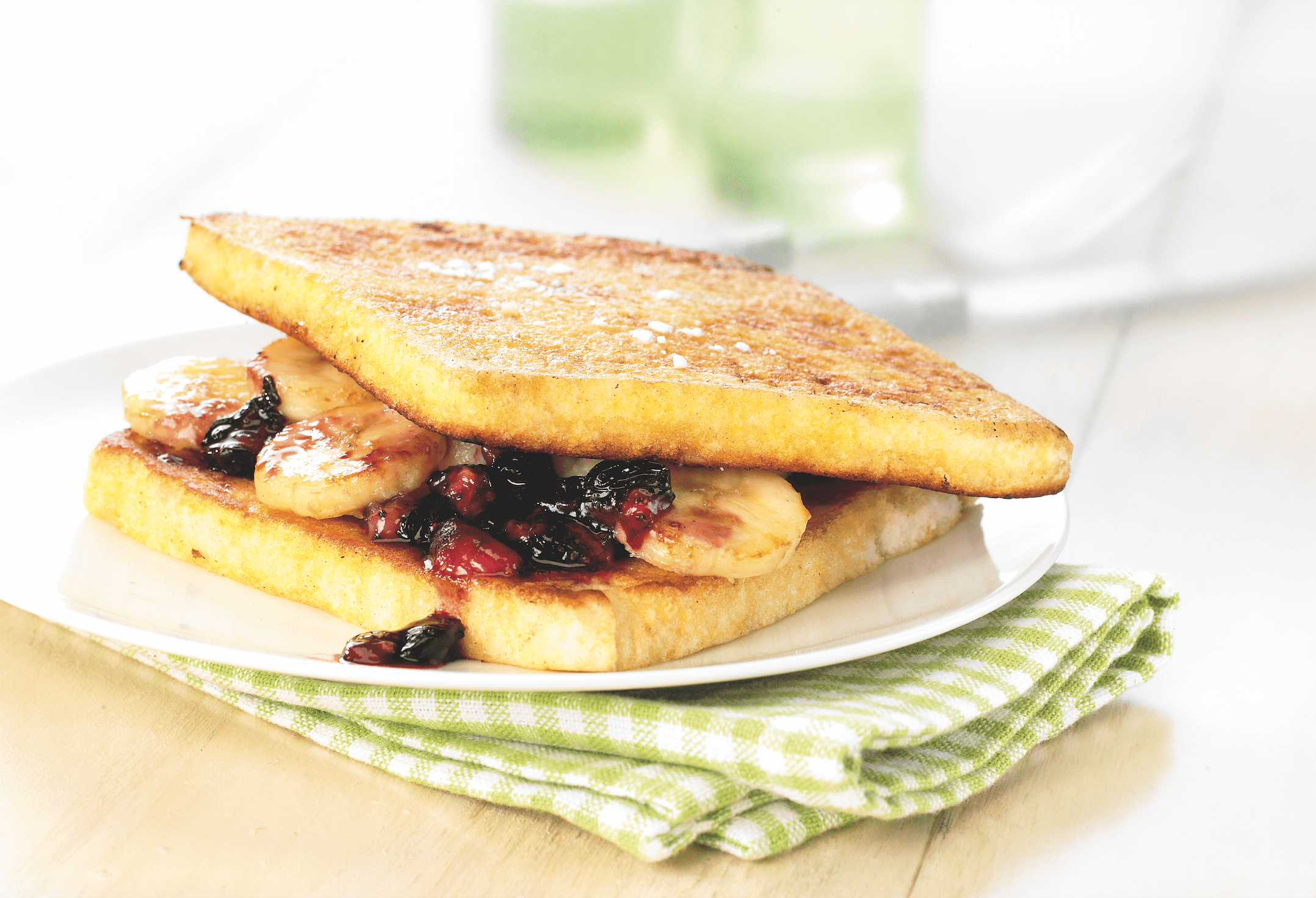 Recette Harrys 100% Mie Croque pain perdu aux myrtilles