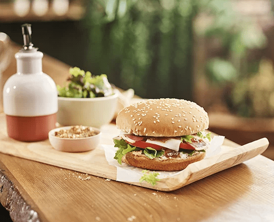 Recette Harrys Le moment burger sésam Burger Basque magret de canard et fromage de brebis