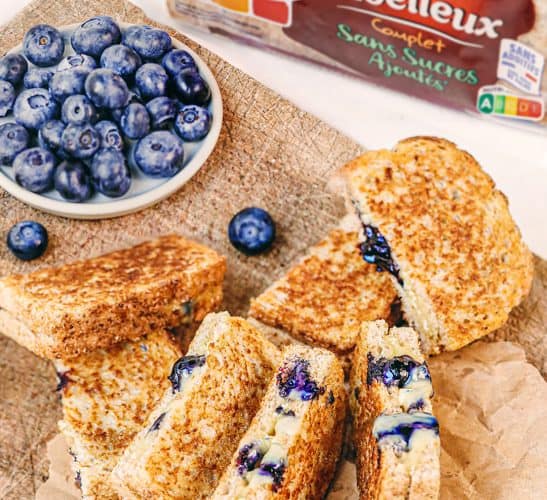 Recette Harrys Grilled Cheese Extra Moelleux complet Brie et Myrtilles